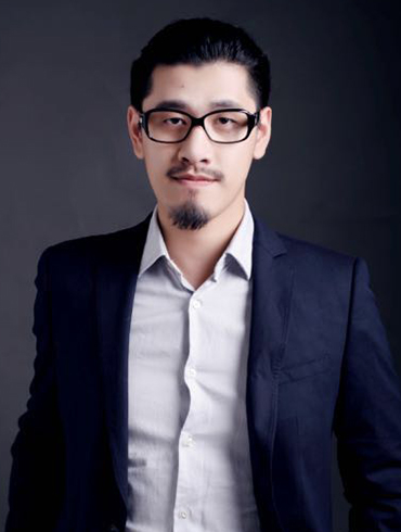 杨亦君